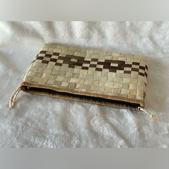Vintage Hawaiian Lauhala Clutch Purse handmade with zipper Grass Rattan - Picture 4 of 7